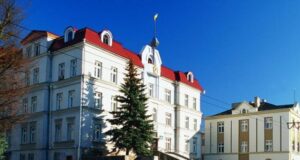 Восьмеро військовослужбовців стали почесними громадянами Луцька: пʼятеро з них — посмертно Восьмеро-військовослужбовців-стали-почесними-громадянами-Луцька:-пʼятеро-з-них-—-посмертно
