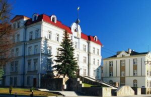 Восьмеро військовослужбовців стали почесними громадянами Луцька: пʼятеро з них — посмертно Восьмеро-військовослужбовців-стали-почесними-громадянами-Луцька:-пʼятеро-з-них-—-посмертно