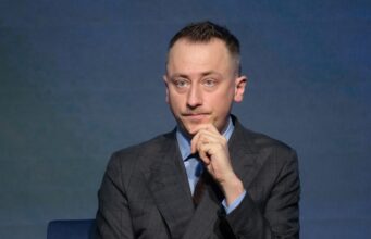 Олексій Соболев призначений заступником керівника Офісу президента України Зеленський призначив ексміністра Олексія Соболева заступником керівника ОП