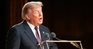 Трамп висловив сумніви щодо ліцензії для України на виробництво ракет Patriot Трамп-засумнівався-у-наданні-Україні-ліцензії-на-виробництво-ракет-для-patriot-–-ft