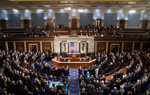 США готуються до нових санкцій проти Росії: очікування та наслідки “Пекельні санкції” Грема будуть боліснішими за європейські: коли їх ухвалять