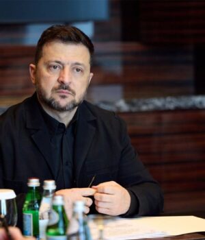 facebook_com_zelenskyy_official__1__45b2fb96eead5a7daeba1a317dbedd12_1300x820.jpg Зеленський пов’язав міграційну кризу в Європі з ударами РФ по суднах