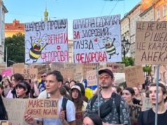 Протести в Україні проти відставки Михайла Федорова: акції у Дніпрі та Львові Протестна-хода-«за-реформи-в-оборонці».-НАЖИВО