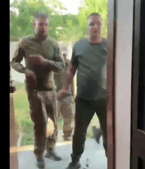 Виламали-двері-й-втекли:-у-ТЦК-відреагували-на-гучний-інцидент-у-Смілі Виламали-двері-й-втекли:-у-ТЦК-відреагували-на-гучний-інцидент-у-Смілі