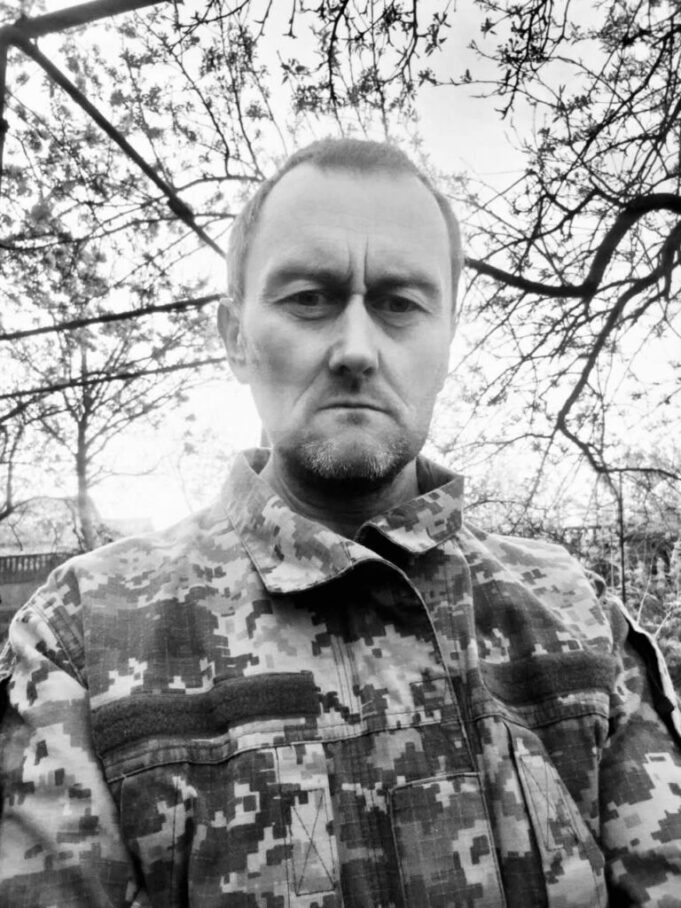 Зустріч загиблого Героя Олега Черкасова, мешканця села Мовники Литовезької громади Зустріч загиблого Героя Олега Черкасова, мешканця села Мовники Литовезької громади