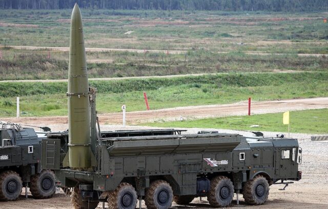 Росіяни посеред ночі вгатили по Києву та області балістикою: є загиблі та поранені Росіяни-посеред-ночі-вгатили-по-Києву-та-області-балістикою:-є-загиблі-та-поранені
