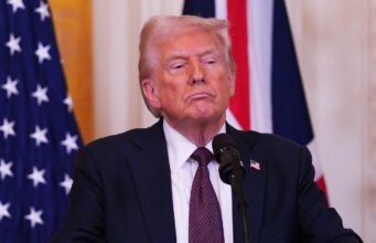 Дональд Трамп про угоду США з Україною щодо рідкісноземельних ресурсів “Можемо взяти, що захочемо”: Трамп здивував заявою про угоду щодо надр з Україною