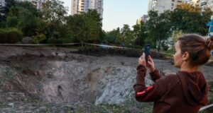 Ракетний удар Росії по Києву: дев’ять загиблих та понад 30 постраждалих «Пекельна-ніч»:-30-ракет-використала-Росія-для-удару-по-Києву-(оновлюється)