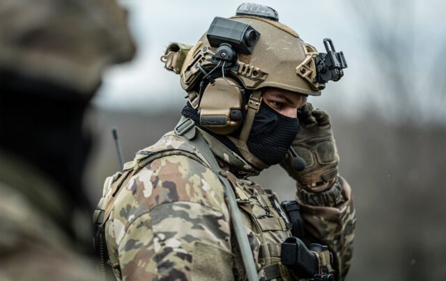 Удари українських дронів по російських цілях на півдні України Дрони ГУР уразили дороговартісні цілі росіян на півдні України (відео)