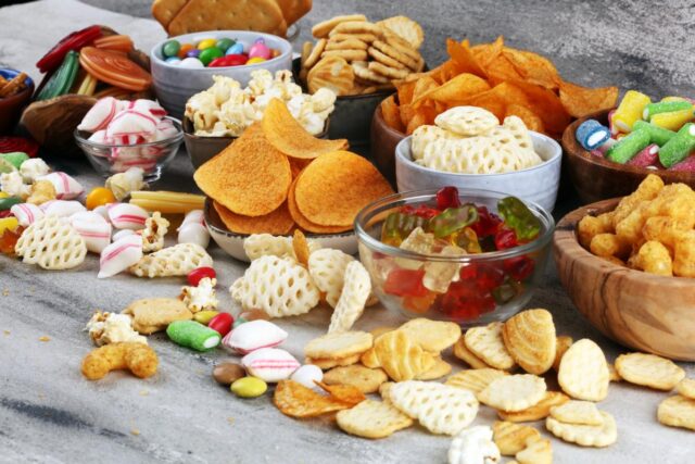 Які продукти справді шкодять здоров’ю: вчені дійшли незвичайного висновку Які-продукти-справді-шкодять-здоров’ю:-вчені-дійшли-незвичайного-висновку