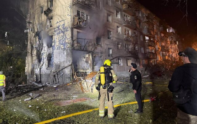 Масована атака на Київ: російські ракети вдарили по столиці в ніч на 1 серпня Приліт балістики у Києві потрапив на бодікамеру поліцейських (відео)