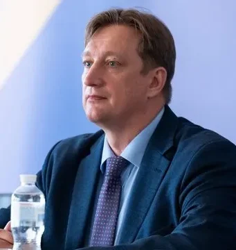 Росія знову вдарила по складу з підручниками Росія знову вдарила по складу з підручниками
