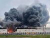 Українські безпілотники вдарили по логістичним об’єктам у Росії Українські дрони дісталися складу Wildberries у Самарській області (відео)