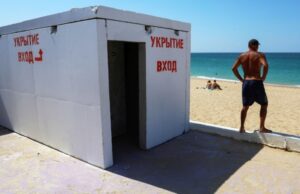 Крим страждає від відключень електрики та води через військові дії Війна-наздогнала-окупований-Крим:-«Всі-біжать,-роз’їжджаються,-всі-бояться-обстрілів»