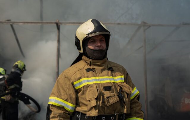 Російські удари по Запоріжжю: один загиблий, постраждалі Росія вдарила КАБом по Запоріжжю, є загиблий та постраждалі