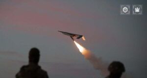 Війна в Україні перенеслася з землі на небо й перетворилася на битву дронів, – The... Війна-в-Україні-перенеслася-з-землі-на-небо-й-перетворилася-на-битву-дронів,-–-the.