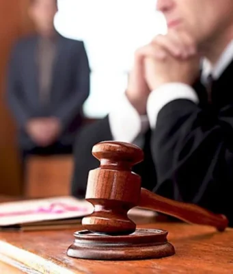 Суд оштрафував підприємця на рекордні 3,77 млрд гривень за схему з експортом олії Суд оштрафував підприємця на рекордні 3,77 млрд гривень за схему з експортом олії