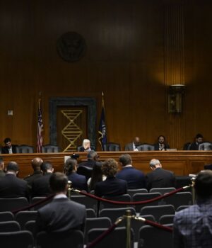 Одна умова гальмує ухвалення санкцій проти Росії в Сенаті США