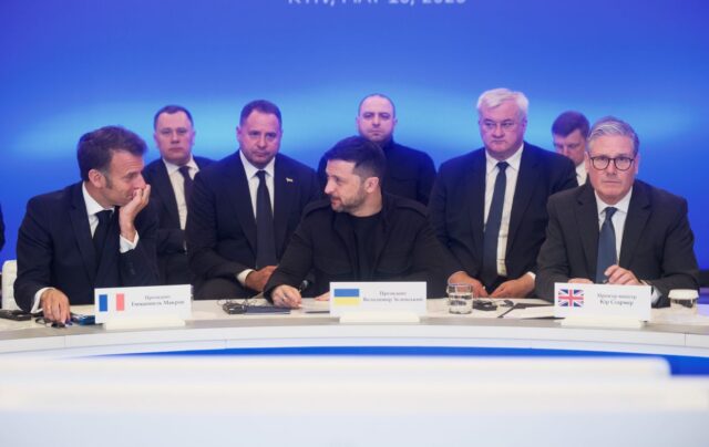 Європа на порозі змін: відхід ключових лідерів загрожує підтримці України “Коаліція охочих” ризикує розвалитись через зміну влади в країнах Європи