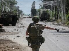 Ситуація в Костянтинівці: російські війська продовжують наступ на Донеччині «У-Костянтинівці-триває-пекло».-Армія-РФ-намагається-оточити-місто