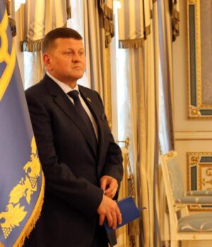 “На-жаль,-ми-ніколи-до-нього-не-приєднаємося”:-Залужний-зробив-заяву-щодо-вступу-до-НАТО