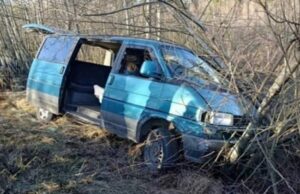 Звільняли односельчанина: двоє волинян уникли покарання, які протаранили бус ТЦК і побили військових Звільняли-односельчанина:-двоє-волинян-уникли-покарання,-які-протаранили-бус-ТЦК-і-побили-військових