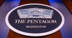 США передають керівництво Групи безпекової допомоги Україні європейським союзникам Пентагон ухвалив фінальне рішення щодо місії допомоги Україні