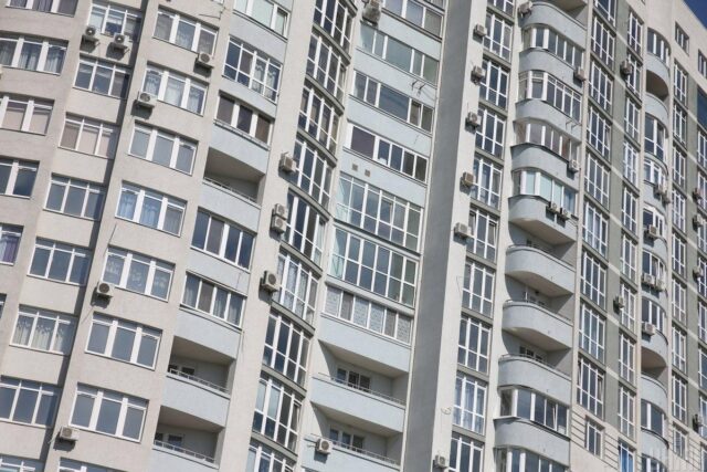 Власників житла зобов’яжуть платити 10% податку: що зміниться для орендарів Власників-житла-зобов’яжуть-платити-10%-податку:-що-зміниться-для-орендарів