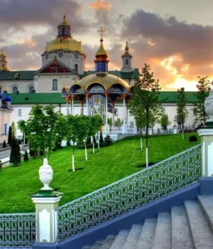 screenshot_2026_08_04_at_21_33_52_zapisi.webp Поліція перевіряє законність хресної ходи до Почаївської лаври