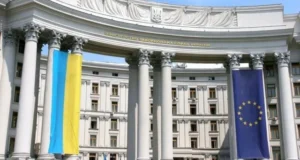 МЗС України долучилося до збору пожертв на 10 нових реанімобілей МЗС України долучилося до збору пожертв на 10 нових реанімобілей