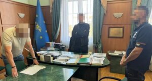 На Волині оголосили підозру депутату, який відправляв підлеглих будувати хату посадовцю Укрзалізниці На-Волині-оголосили-підозру-депутату,-який-відправляв-підлеглих-будувати-хату-посадовцю-Укрзалізниці