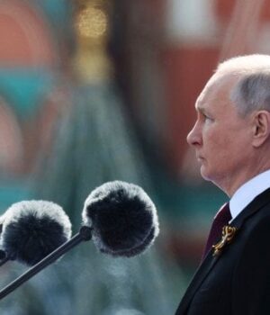 Зеленський-оголосив-нову-операцію-СБУ-в РФ,-а Кремль-досі-оговтується-після-нищівних-атак —-деталі