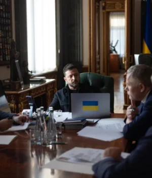 "Це-врятує-багато-життів":-Зеленський-обговорив-із-лідером-Фінляндії-захист-від-балістики-для-України "Це-врятує-багато-життів":-Зеленський-обговорив-із-лідером-Фінляндії-захист-від-балістики-для-України