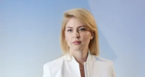 Відео: Стефанішина розплакалася в суді, почувши розмір застави Відео: Стефанішина розплакалася в суді, почувши розмір застави