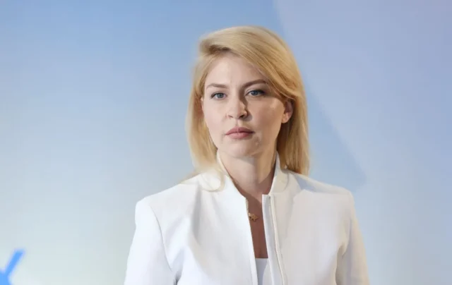 Відео: Стефанішина розплакалася в суді, почувши розмір застави Відео: Стефанішина розплакалася в суді, почувши розмір застави