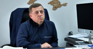 Суд арештував рахунки фермерського господарства волинського депутата, який вигнав податкових ревізорів Суд-арештував-рахунки-фермерського-господарства-волинського-депутата,-який-вигнав-податкових-ревізорів
