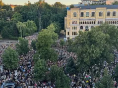 Відео: у Києві біля театру Франка 21-й день тривають мітинги за Михайла Федорова Відео: у Києві біля театру Франка 21-й день тривають мітинги за Михайла Федорова
