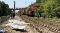 Масований ракетний обстріл під Броварами: вісім загиблих на залізничній станції “Вийшли-по-тривозі-зі-складів”.-Що-відомо-про-загибель-людей-на-залізничній-платформі-під-Броварами