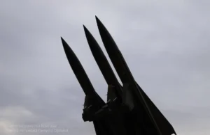 Російські сили завдали удару: влучання ракети Онікс та знищення дронів Із-чотирьох-запущених-рф-ракет-є-влучання-"Онікса",-знешкодили-66-зі-101-дрона