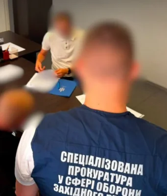 На Буковині та Волині оголошено підозру посадовцям ТЦК за фіктивну мобілізацію Фіктивно-мобілізували-120-людей-–-на-Буковині-і-Волині-оголосили-про-підозру-посадовцям-ТЦК