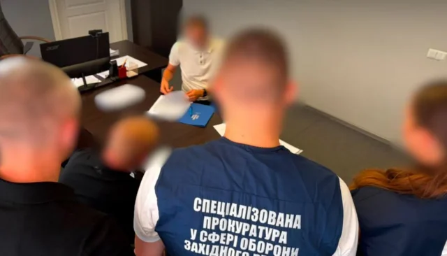 На Буковині та Волині оголошено підозру посадовцям ТЦК за фіктивну мобілізацію Фіктивно-мобілізували-120-людей-–-на-Буковині-і-Волині-оголосили-про-підозру-посадовцям-ТЦК