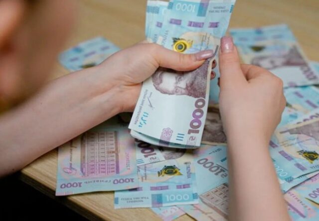На Волині зросла середня зарплата На-Волині-зросла-середня-зарплата
