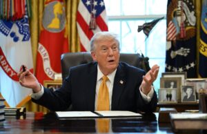Трамп відповів на заклик Зеленського щодо ракет для України Трамп відповів на прохання Зеленського надати Україні ракети для ППО