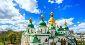 Церковні свята 7 серпня: традиції, народні прикмети та молитва про зцілення Церковні свята 7 серпня: традиції, народні прикмети та молитва про зцілення