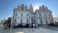 Українські дипломати відвідали Києво-Печерську лавру для розвінчання міфів Українські-посли-у-Лаврі:-мета-–-зробити-“український-Ватикан”