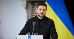Зеленський: Українська оборонка може збільшити виробництво вдвічі, але є умова Зеленський:-Українська-оборонка-може-збільшити-виробництво-вдвічі,-але-є-умова