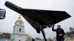 Росія переходить на реактивні дрони: нова загроза для України “Мопеди”-йдуть-у-минуле-–-Росія-робить-шахеди-реактивними-Чим-це-загрожує-і-як-з.