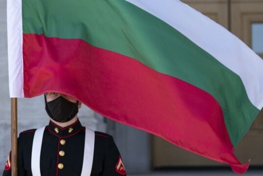 У Болгарії вирують пристрасті через україгський дрон: що заявила президентка У-Болгарії-вирують-пристрасті-через-україгський-дрон:-що-заявила-президентка