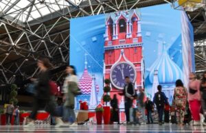ЄС запровадив нові санкції проти Росії: список підконтрольних компаній та осіб розширено Больові-точки-Росії:-тіньовий-флот,-банки,-крипта,-ВПК.-По-чому-б’є-новий-пакет-санкцій-Євросоюзу