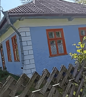 Власне-житло-за 1700 доларів:-родина-переселенців-показала-який-будинок-придбала-на Одещині